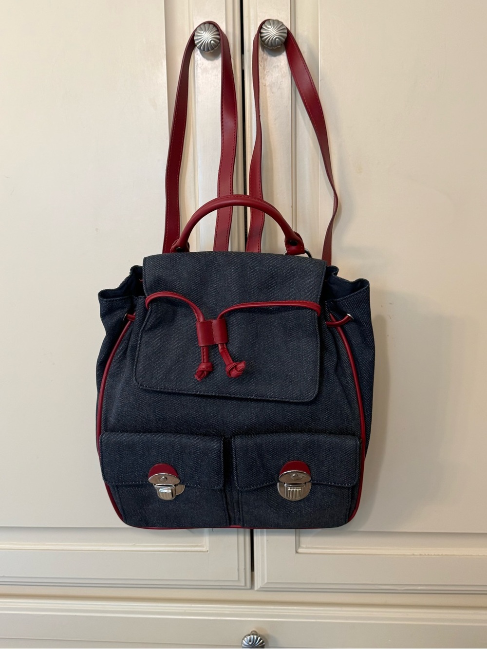 Amanda Smith Navy Denim and Red Women’s Backpack multi compartments NWT